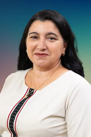 Mihaela Plămădeală