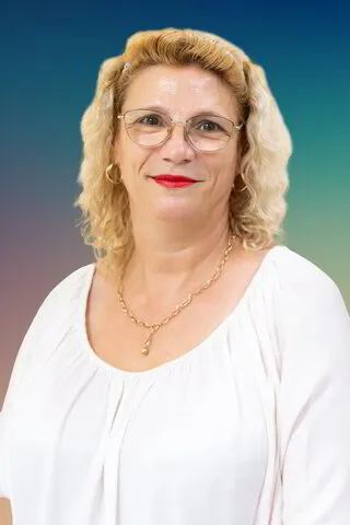 Isabela Bejenaru