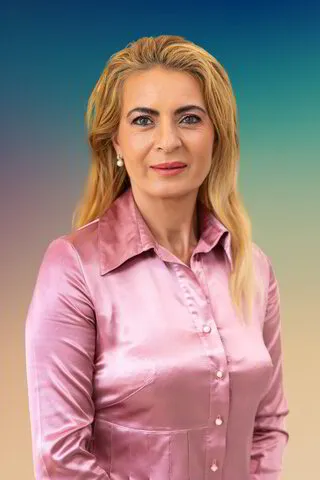 Emanuela-Cosete Petrea